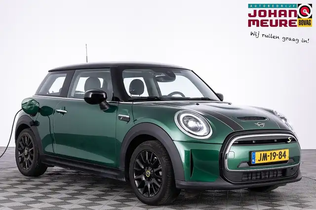 MINI Mini Electric Camden Edition 33 kWh *SOH 97%* Half