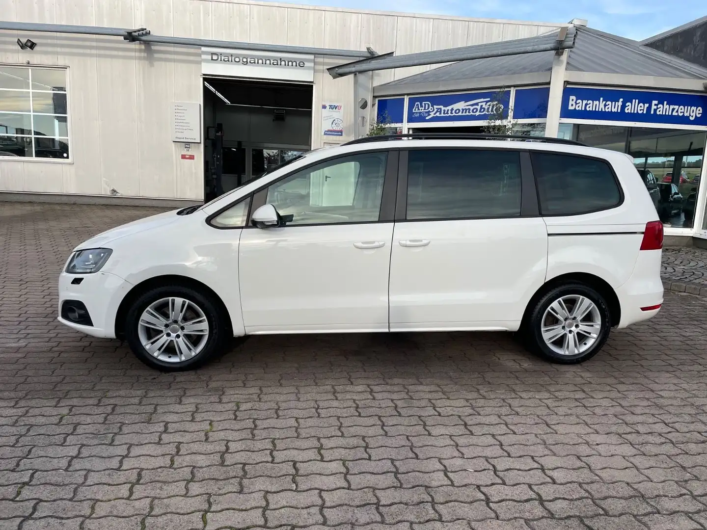 SEAT Alhambra Style PANO NAVI Rfkam. SHZ Weiß - 2