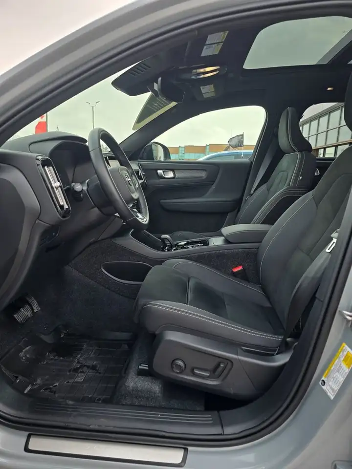 Volvo XC40 снимка Volvo XC40