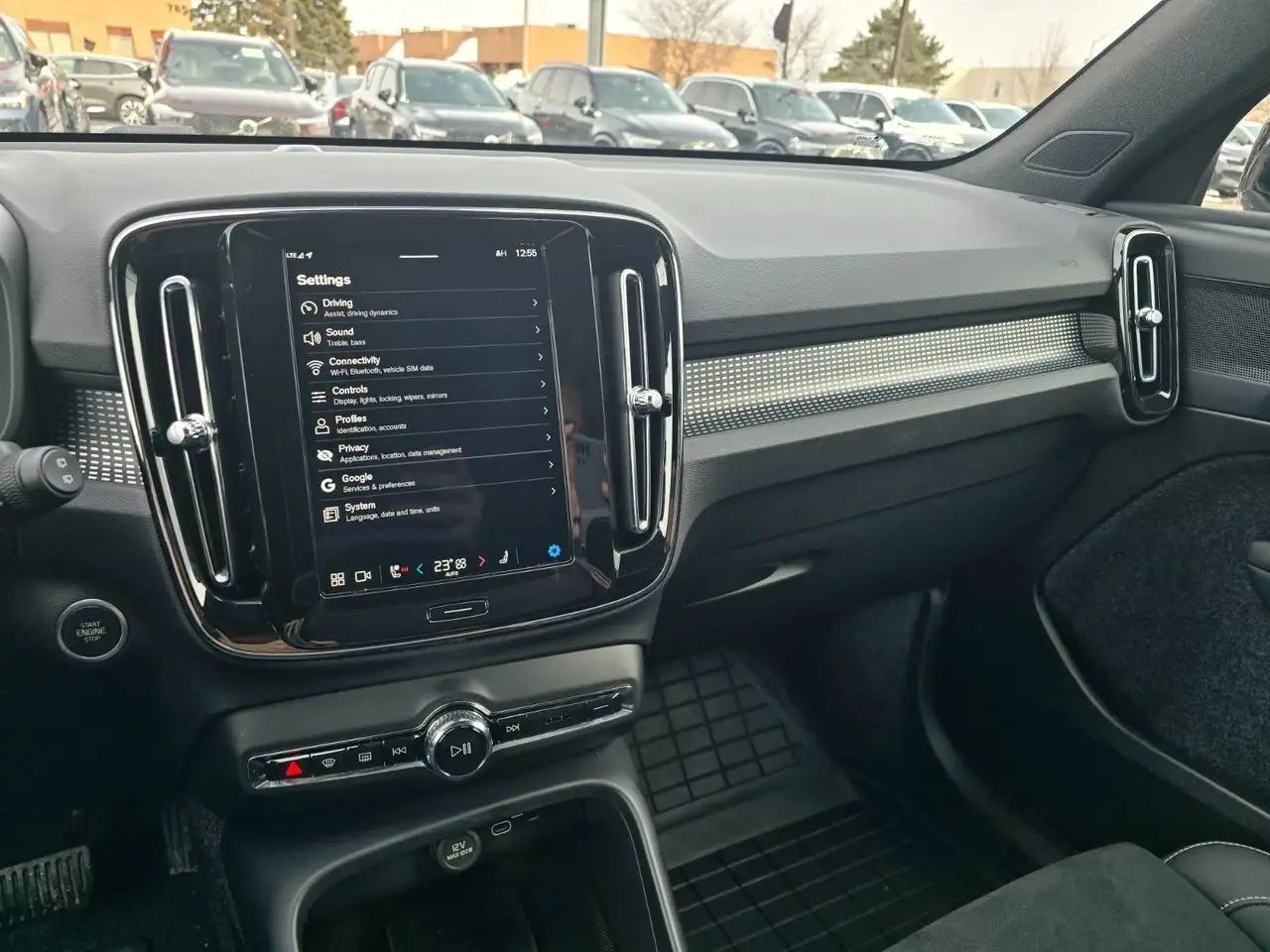 Volvo XC40 снимка Volvo XC40