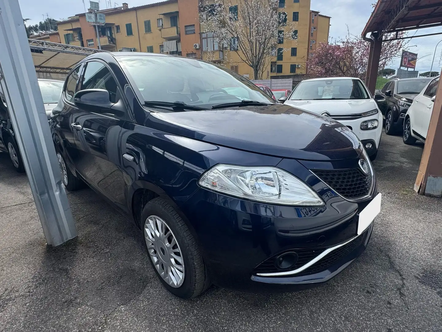 Lancia Ypsilon 1.2 69 CV Bleu - 1
