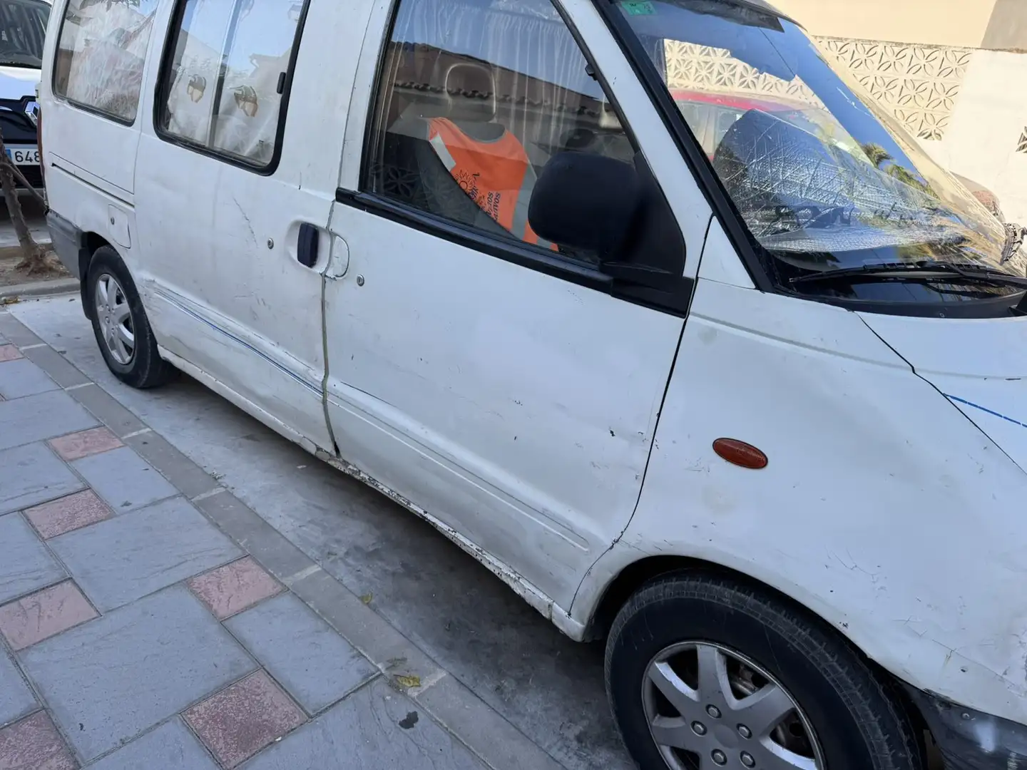 Nissan Vanette E 2.3 D Furgón - 1