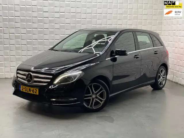 Mercedes-Benz B 180 Ambition AUTOMAAT CRUISE NAP