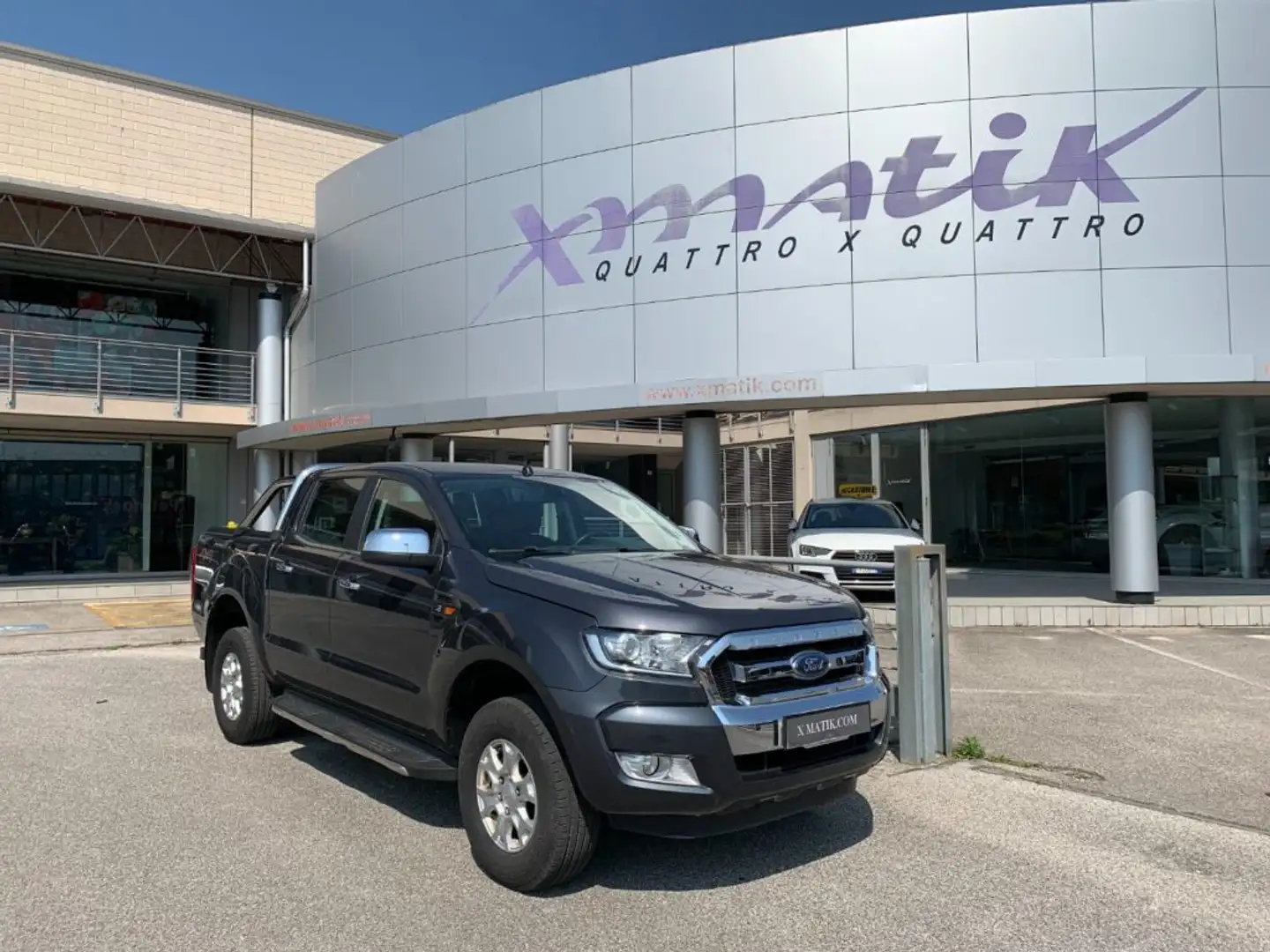 Ford Ranger 2.2 TDCi Doppia Cabina XLT 5pt. IVA COMPRESA Grigio - 1