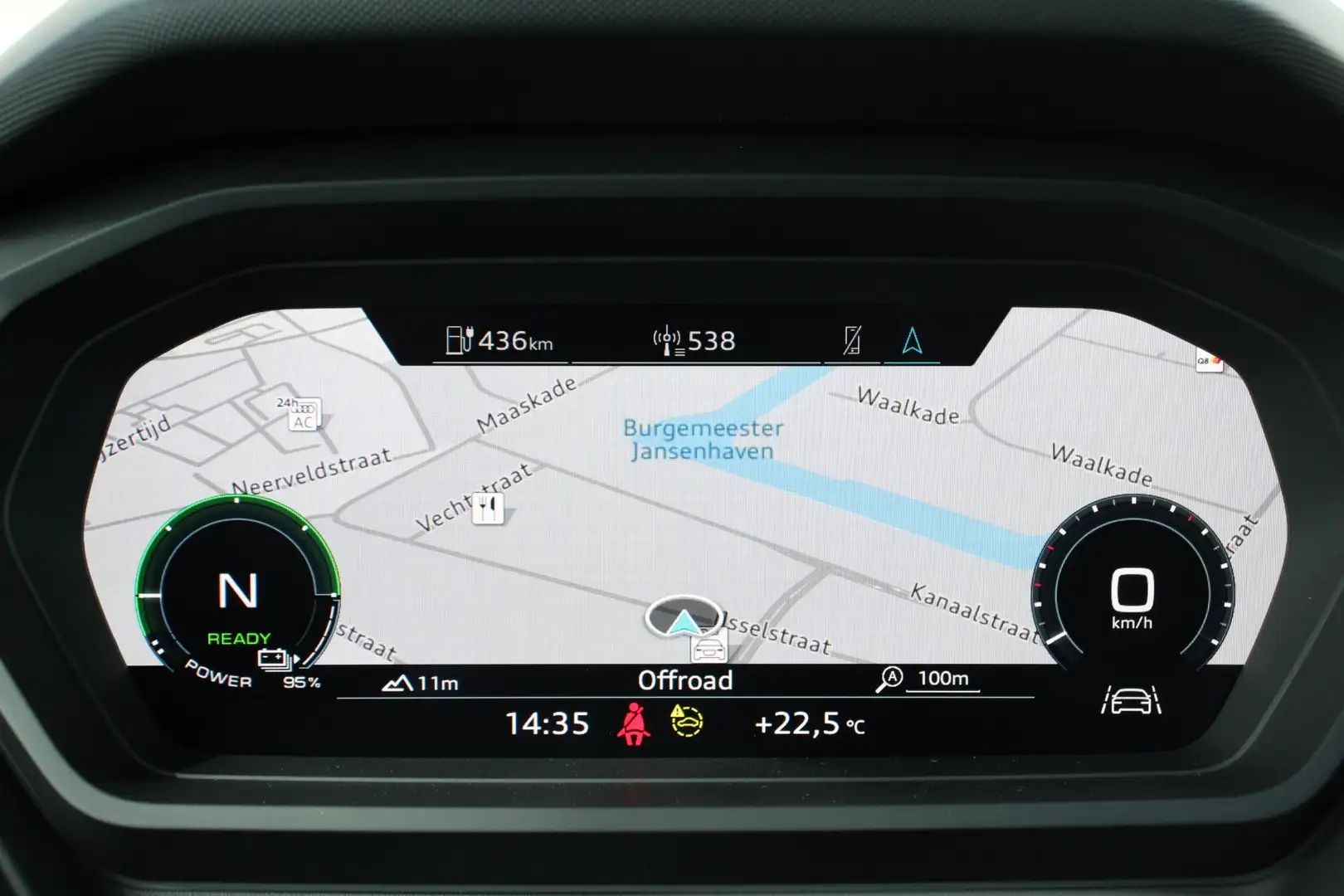 Audi Q4 e-tron 40 Advanced Edition Navigatie Climate Control DAB Noir - 2