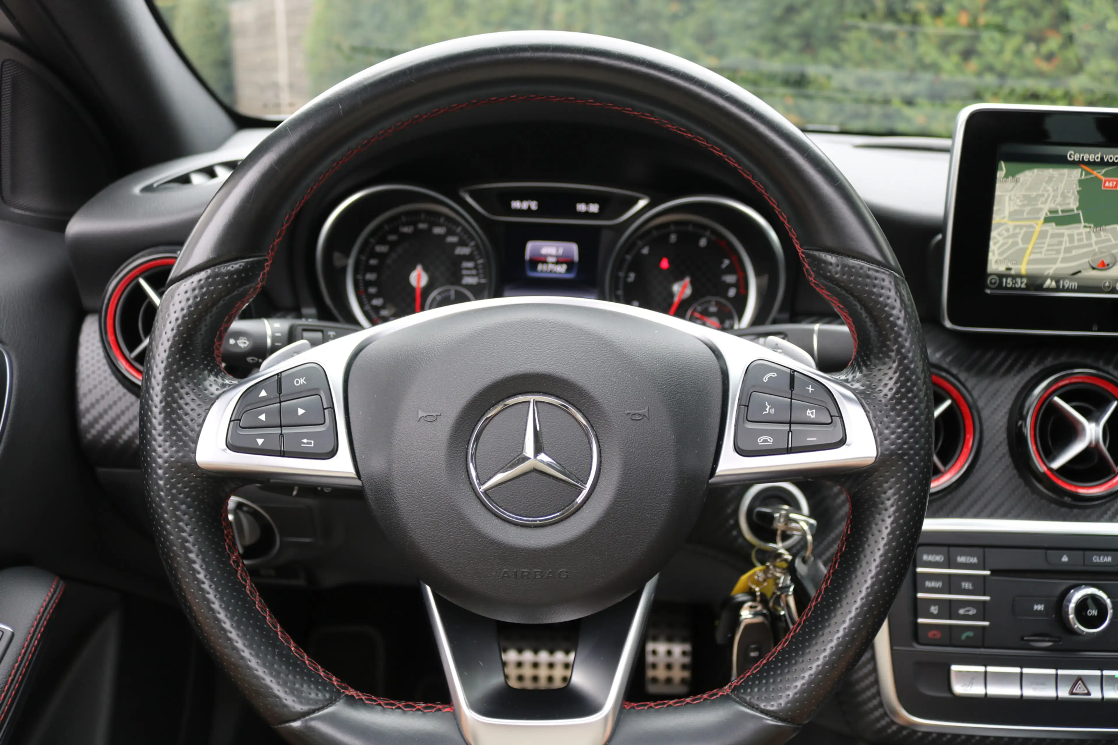 Mercedes-Benz A 250 Motorsport Edition AMG (Panoramadak Navi/Camera Fu — photo 15