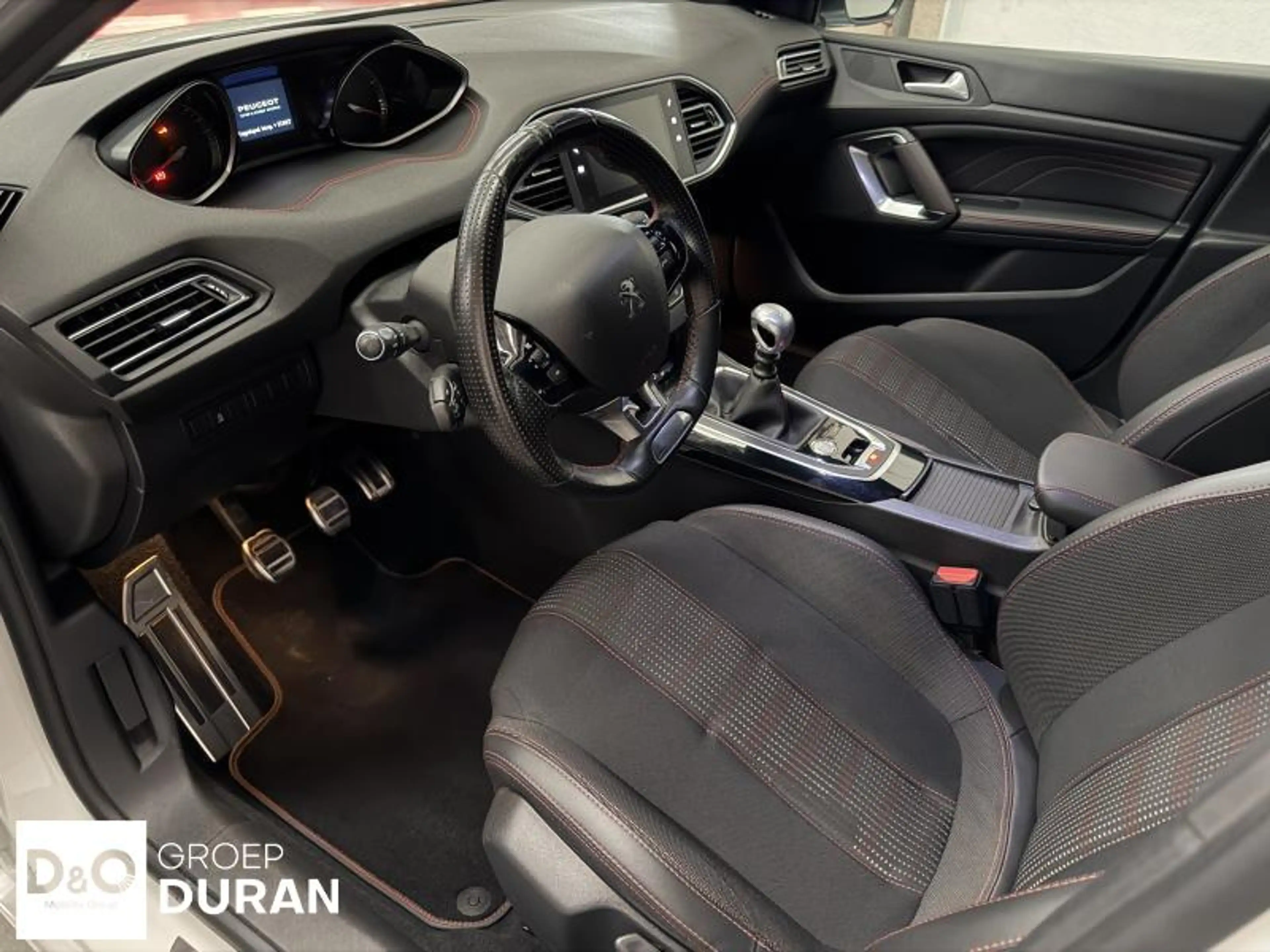 Peugeot 308 II SW GT Line — photo 8
