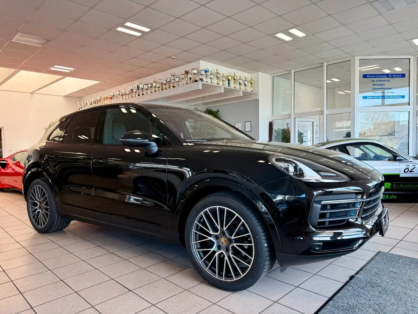 Porsche Cayenne V6 Platinum Edition Luftfederung/AHK/21" Noir - 1