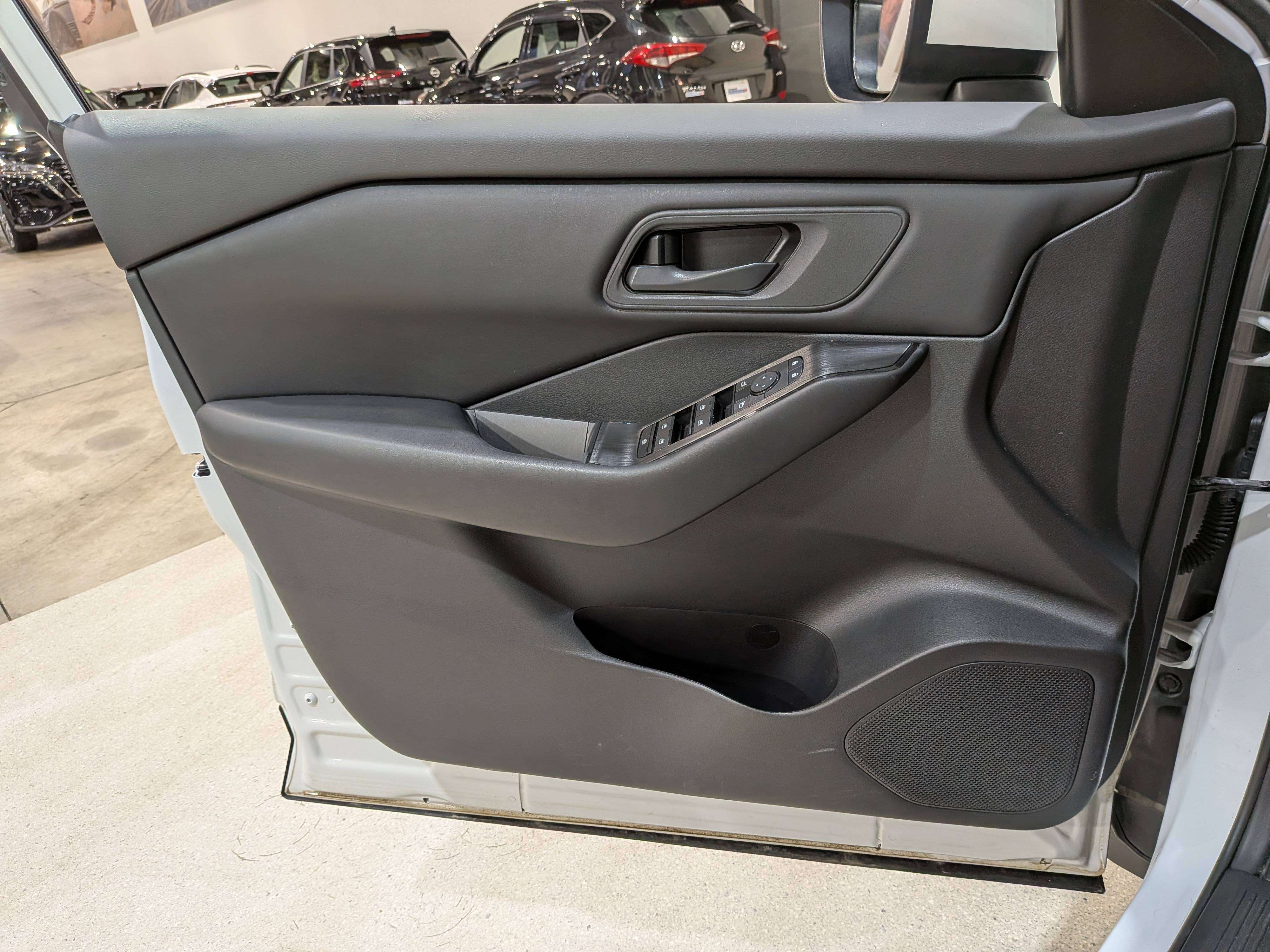 Nissan Rogue 2024