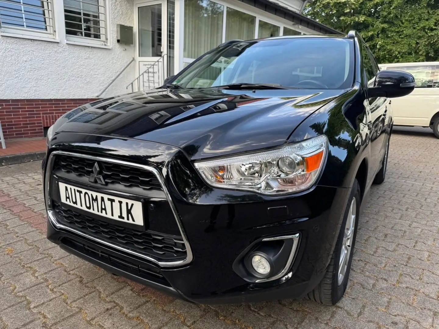 Mitsubishi ASX Intense 4WD/Automatik/Kamera/Panorama/ Schwarz - 1