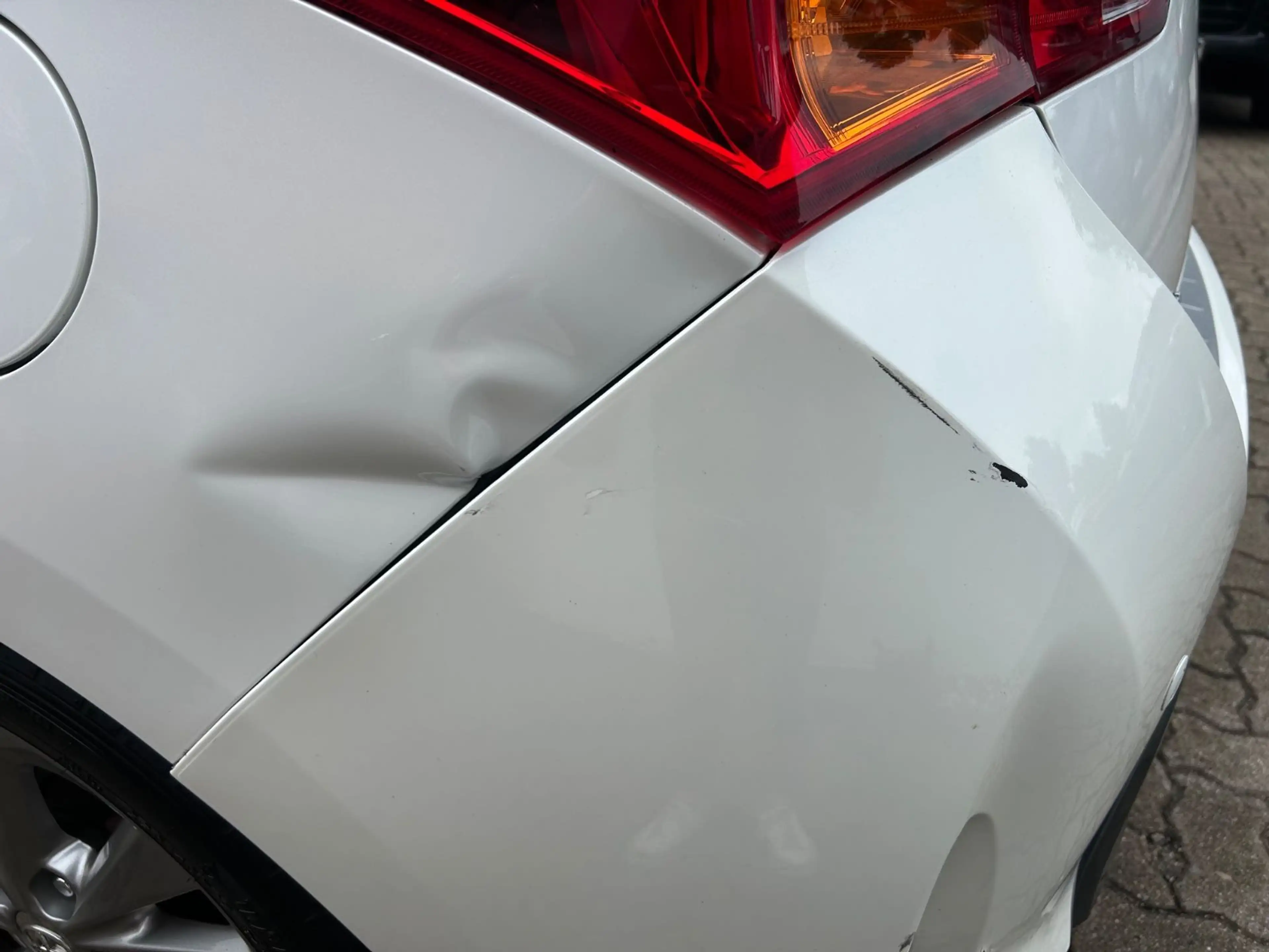 Toyota Auris Hybrid Executive/`**** — photo 6
