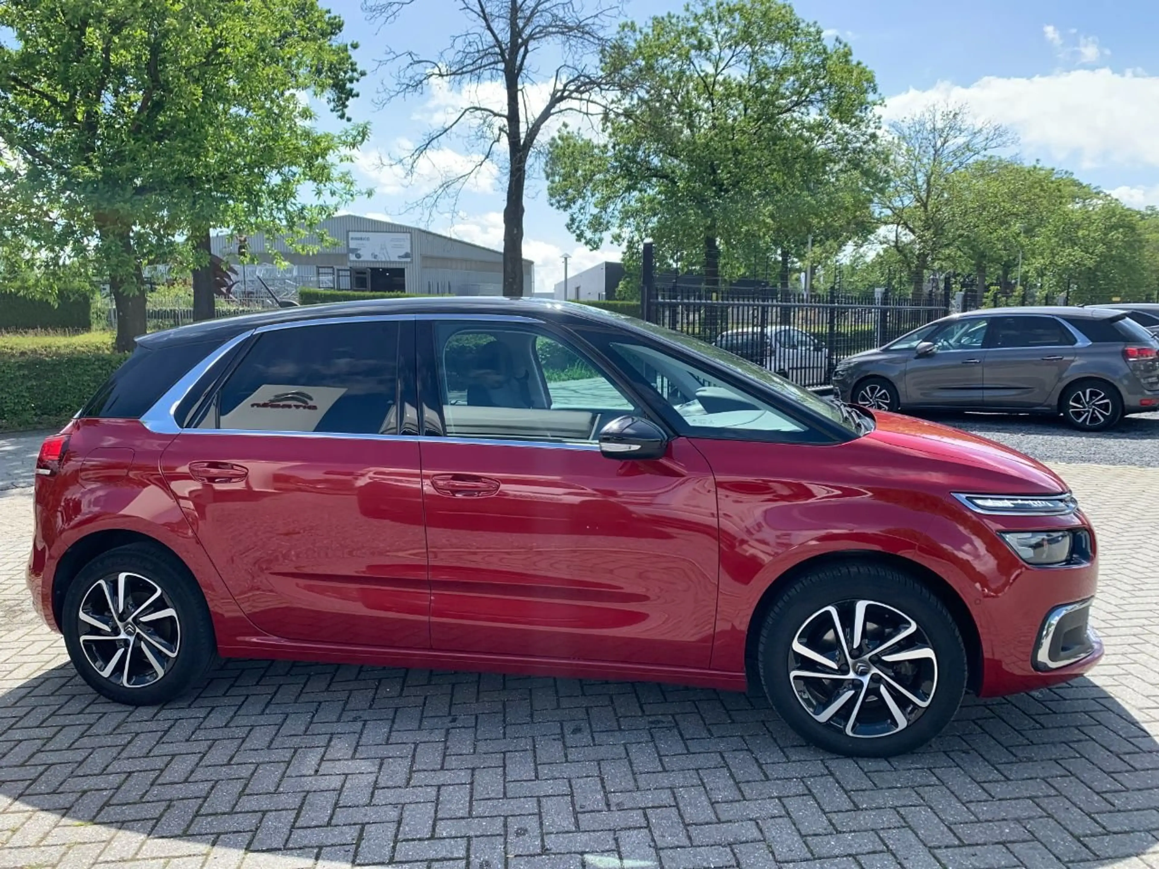 Citroen C4 Picasso 1.2 Puretech 130 Feel — photo 2