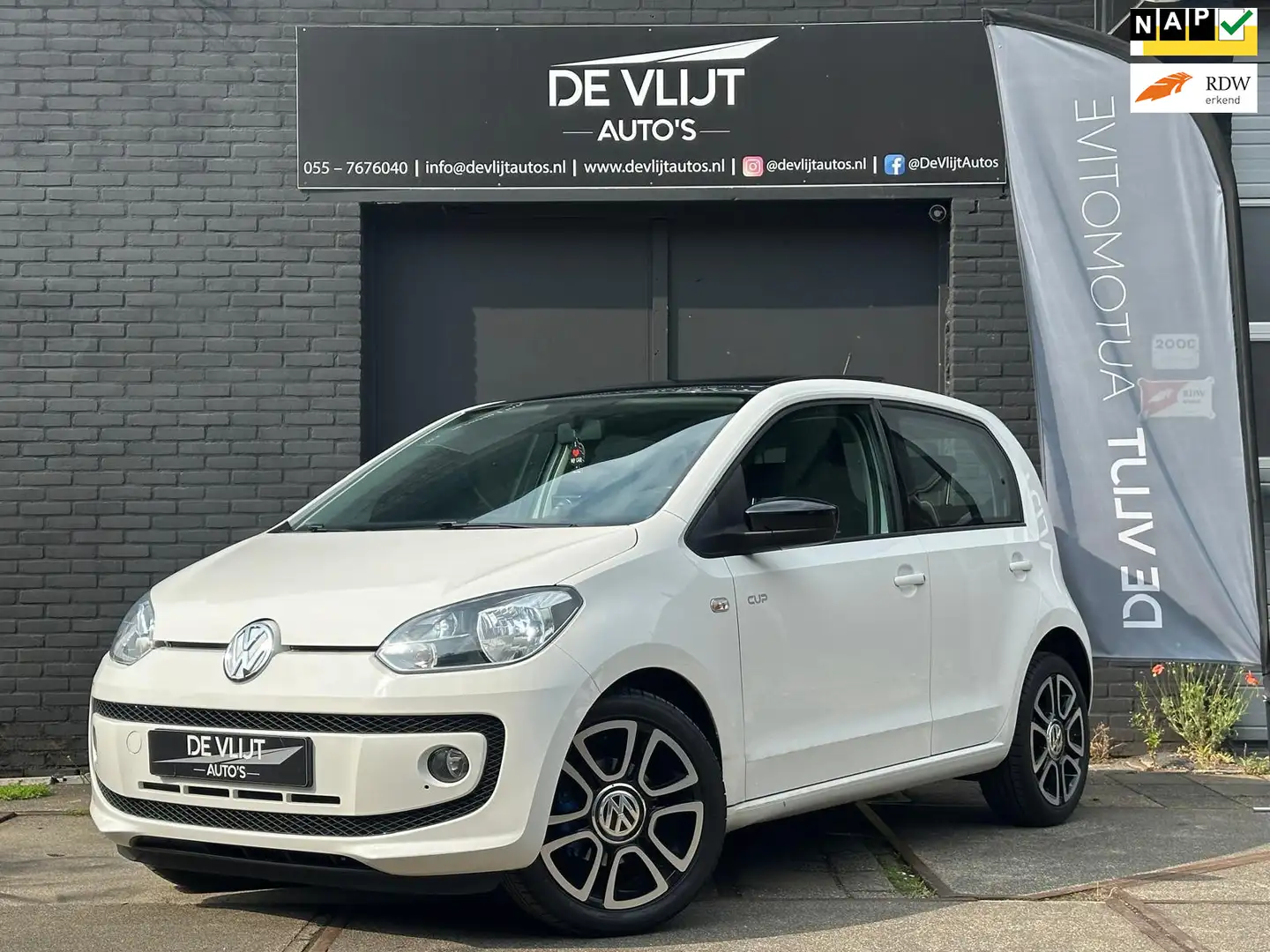 Volkswagen up! 1.0 CUP 5 DRS | Pano | Airco | Stoelverwarming | N Weiß - 1