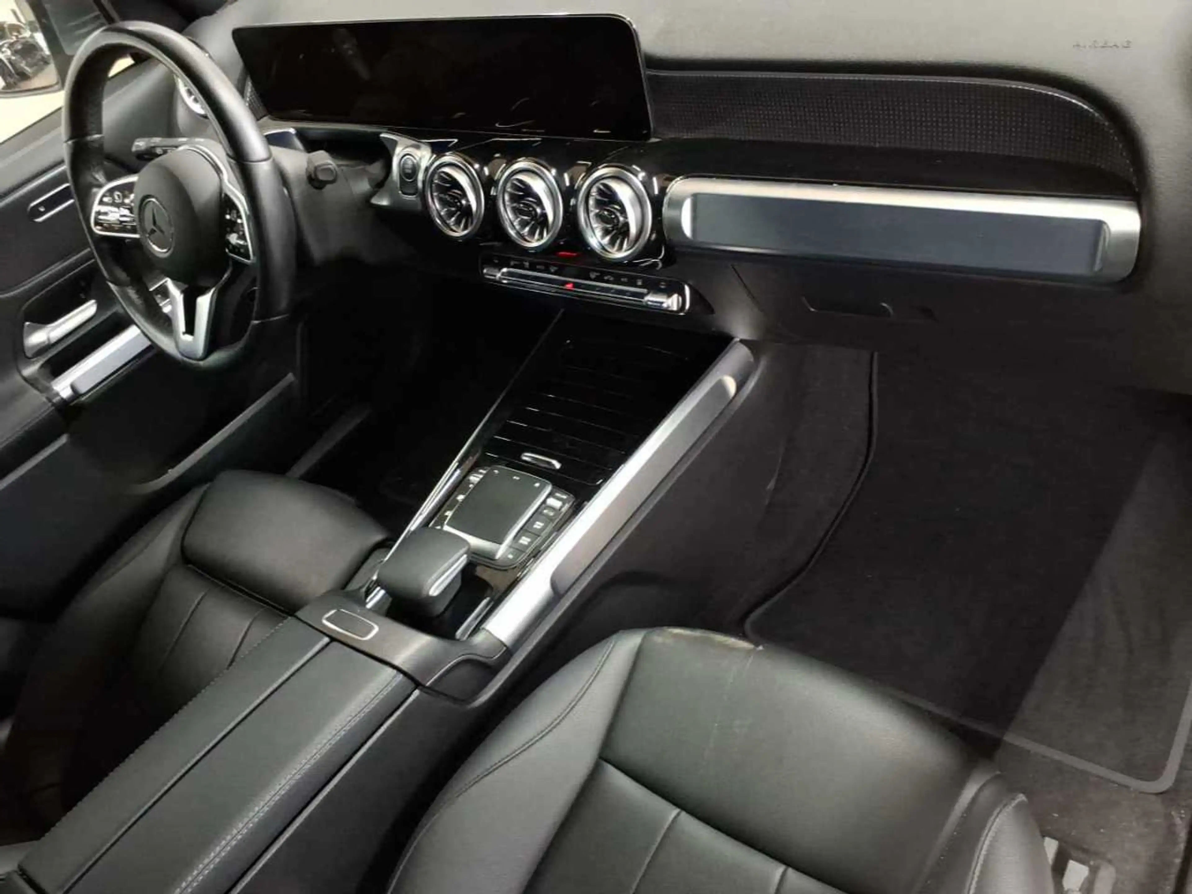 Mercedes-Benz EQB 350 EQB 350 4M Progressive Advanced+ Pano — photo 9