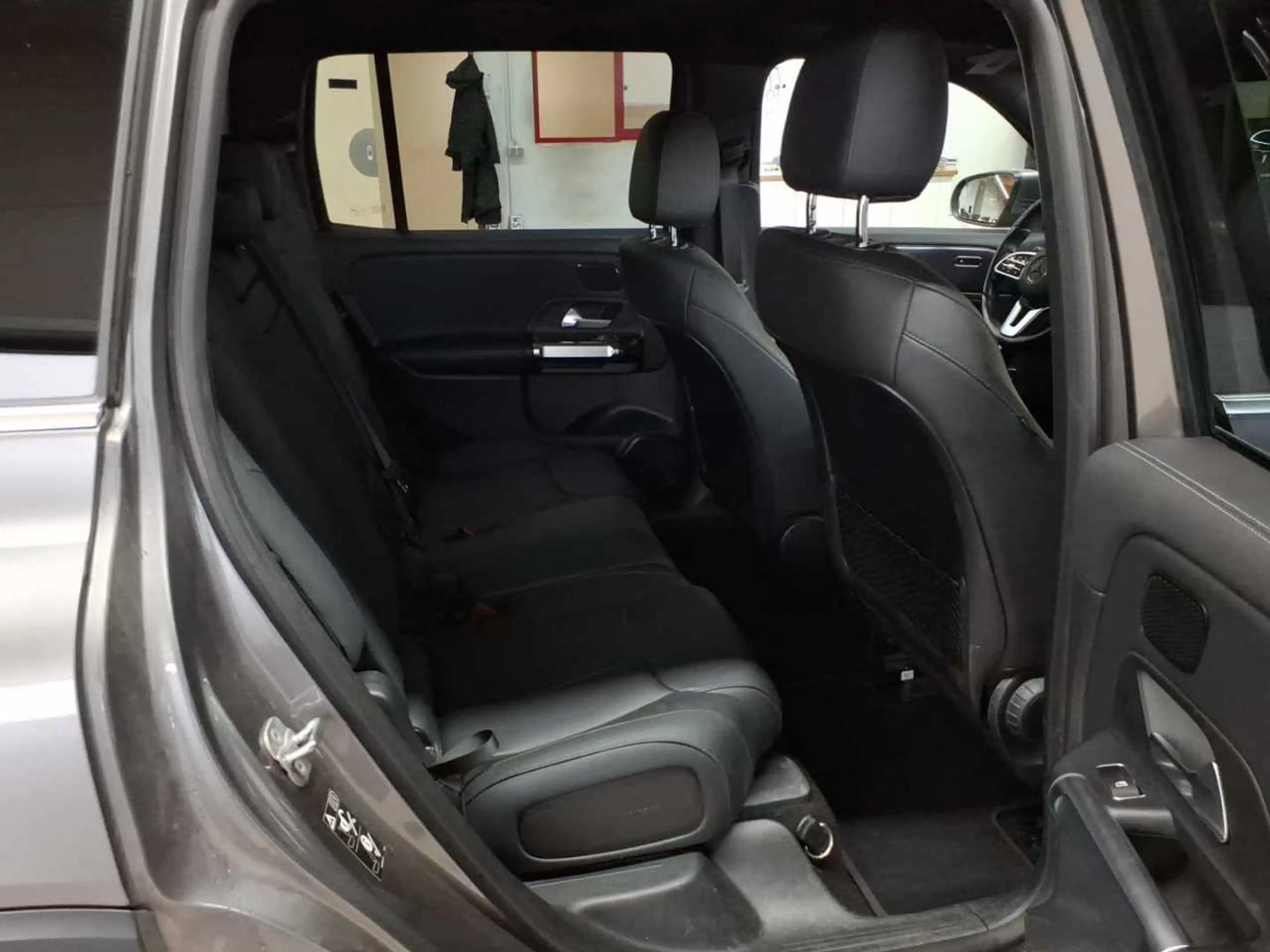Mercedes-Benz EQB 350 EQB 350 4M Progressive Advanced+ Pano — photo 14