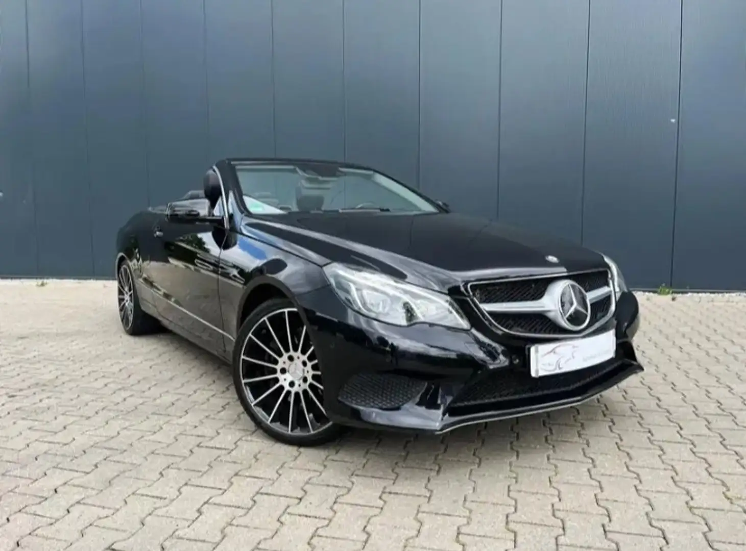 Mercedes-Benz 320 CE Чорний - 1