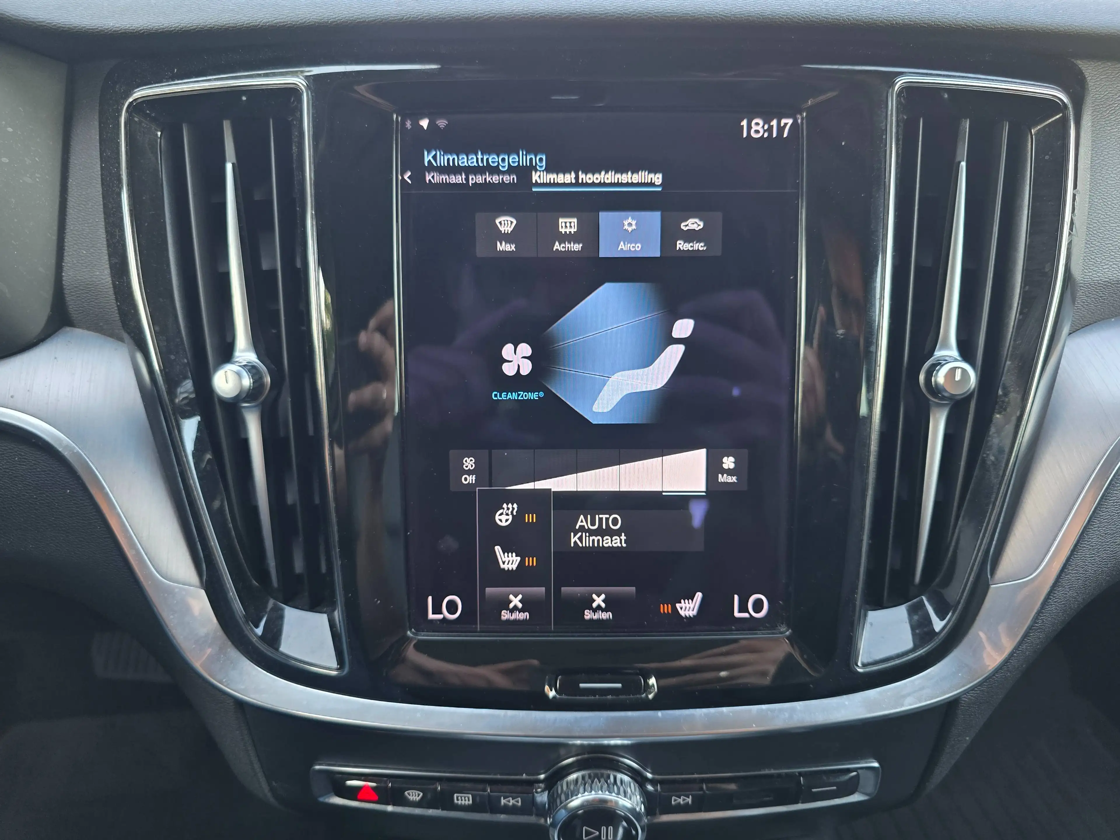 Volvo V60 2.0 B4 Momentum Pro Geartronic 1°EIG. IN ZEER GOEDE STAAT 2021' 121000KM !! DIESEL/HYBRIDE EURO6d !! — photo 17
