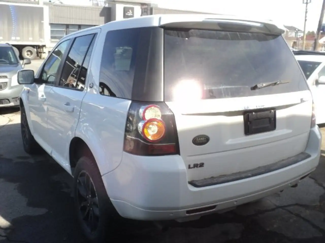 Land Rover LR2 снимка Land Rover LR2