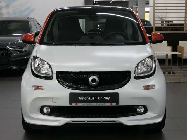 smart forTwo Perfect Coupé Aut. Brabus NAV/SHZ/U-FREI!
