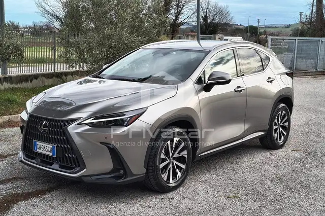 Lexus NX 450h+ NX Plug-in 4WD Premium