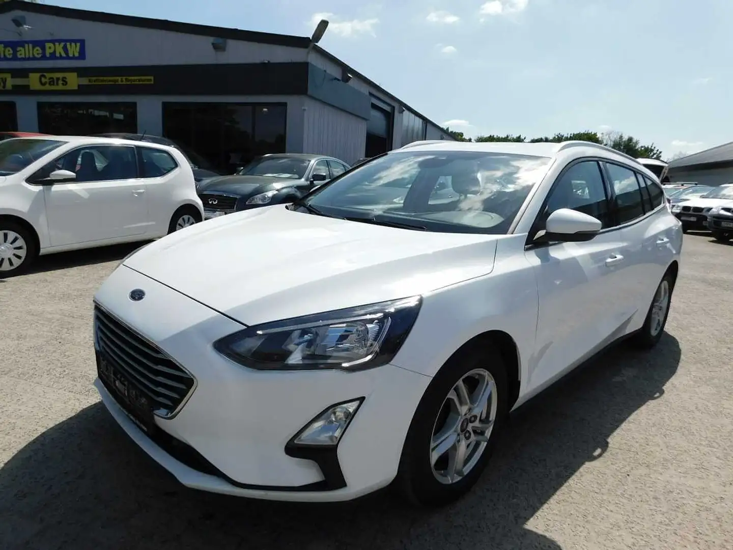 Ford Focus Turnier Diesel 2.0 EcoBlue Start-Stopp-System Aut. Weiß - 1