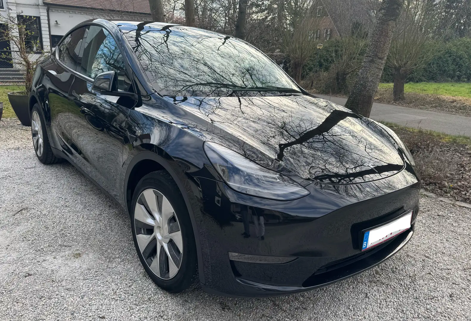 Tesla Model Y Model Y Long Range Dual Motor AWD Noir - 1