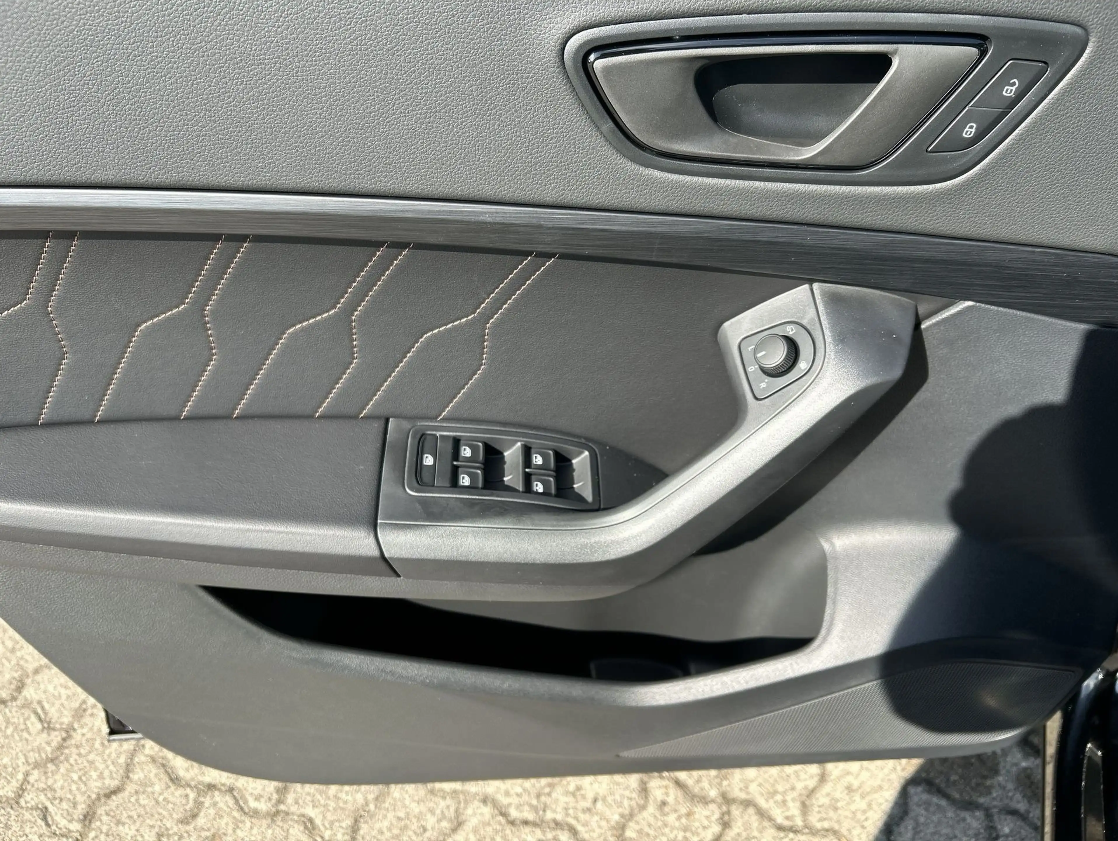 CUPRA Ateca 1.5 TSI ACC LED Navi RFK Sitzh Klimaaut. — photo 14