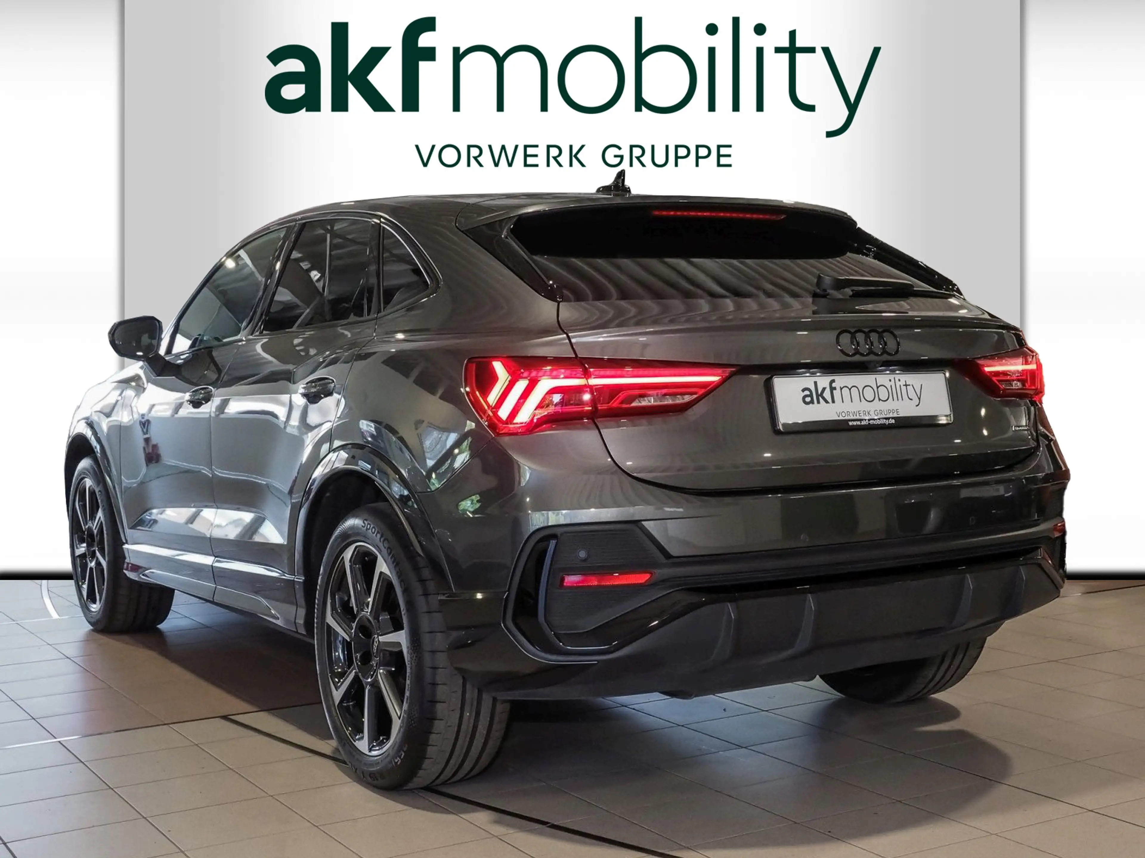 Audi Q3 S LINE 2.0 35 TDI — photo 4