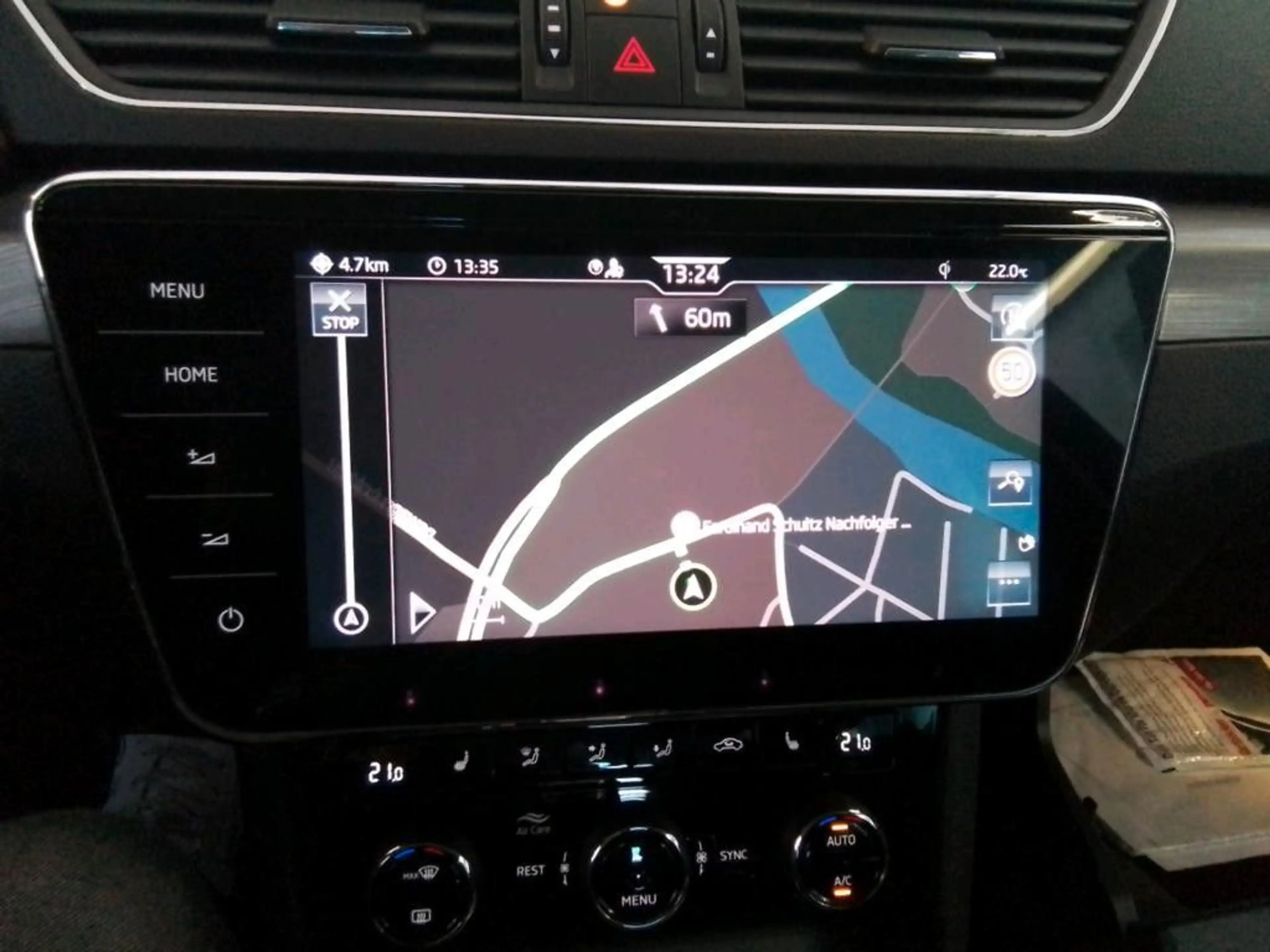 Skoda Superb Combi Style 2.0 TDI DSG LED/NAVI/KESSY — photo 7