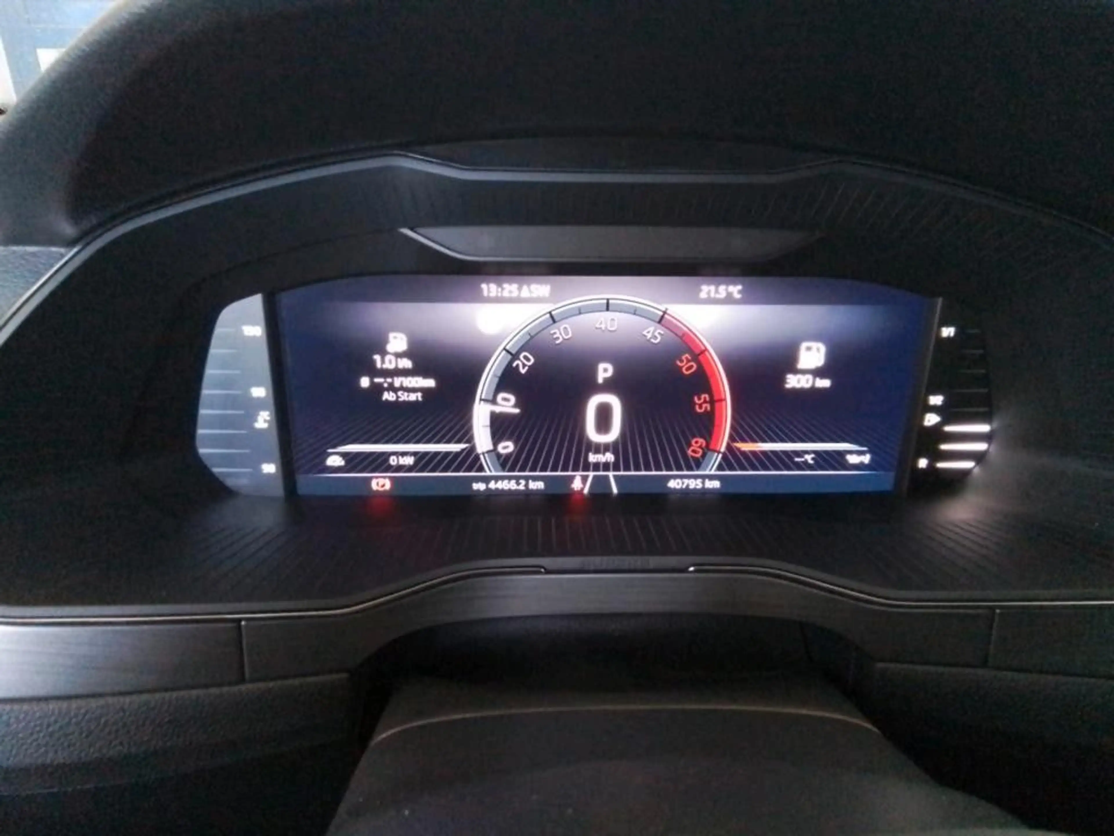 Skoda Superb Combi Style 2.0 TDI DSG LED/NAVI/KESSY — photo 6