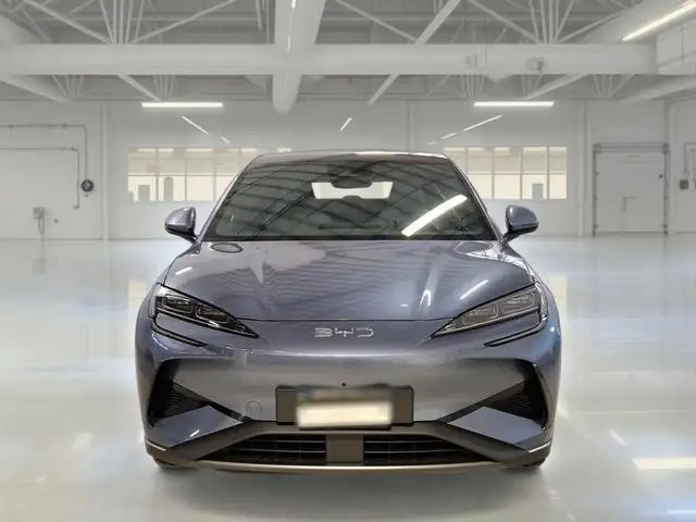Byd Sealion 7 view 2