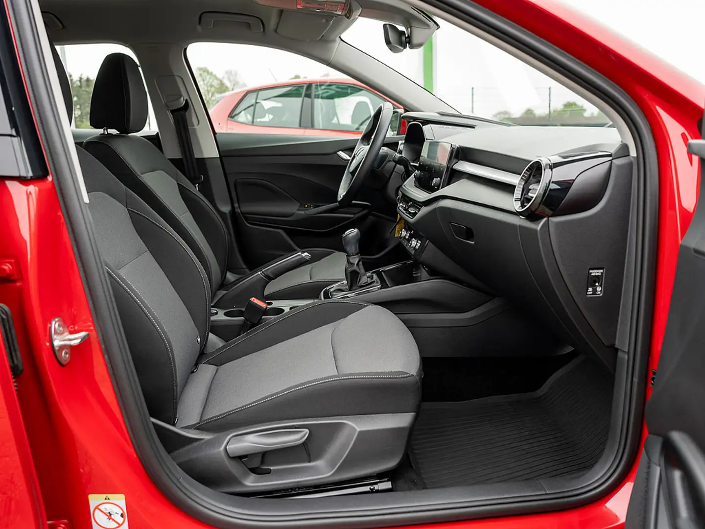 Skoda Fabia 1.0 MPI Ambition "Aktionsfahrzeug" LED Rot - 2