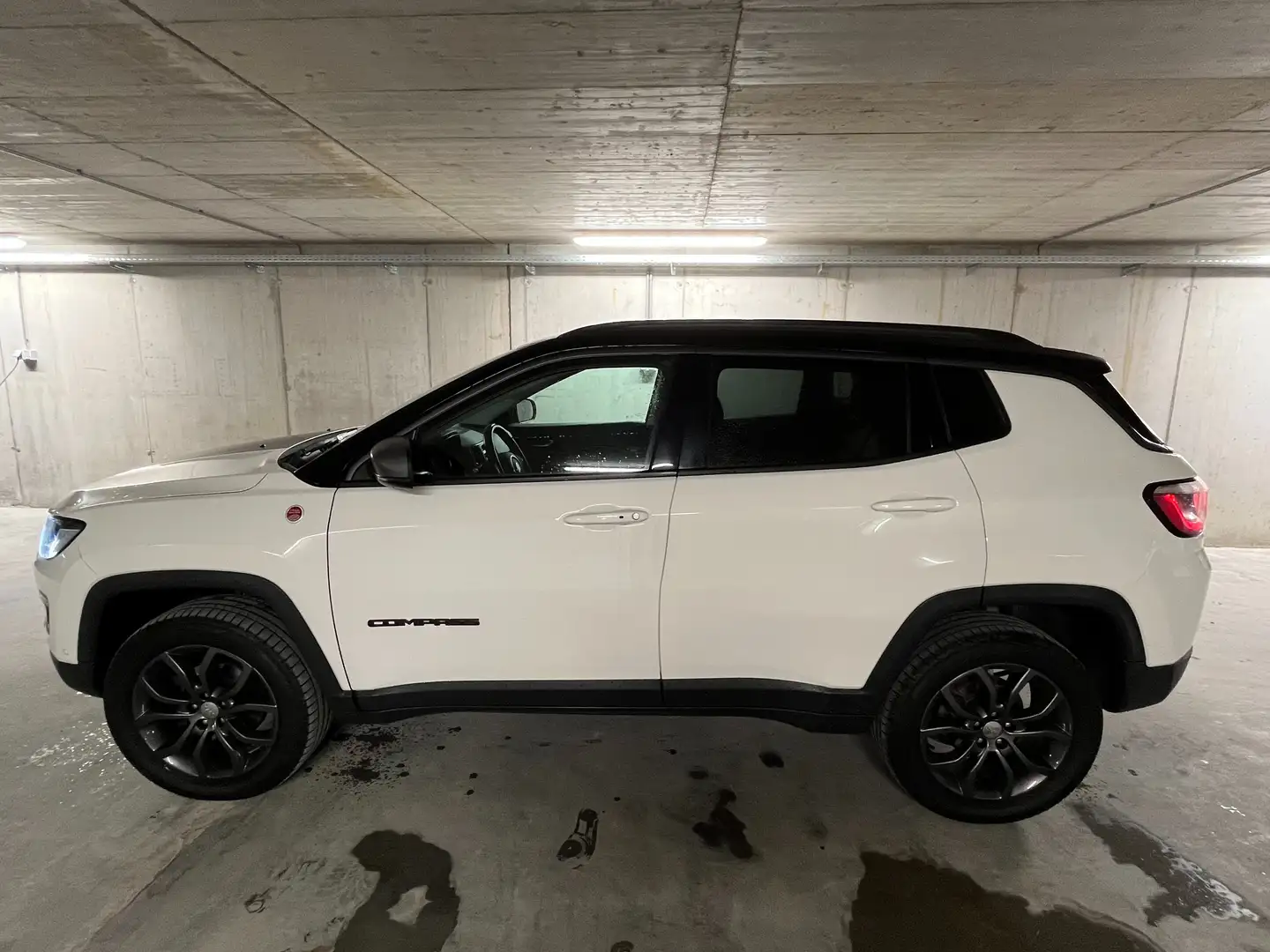 Jeep Compass 2,0 MultiJet AWD 9AT 170 Trailhawk Aut. Weiß - 2