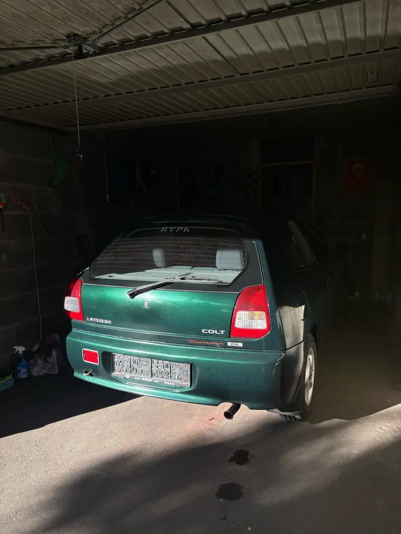 Mitsubishi Colt 1300 GL Champion Verde - 2