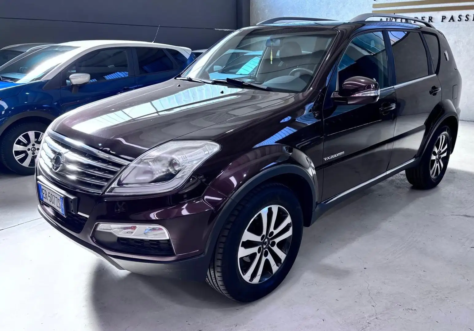 SsangYong Rexton Rexton 7 posti 4x4 Bronce - 2