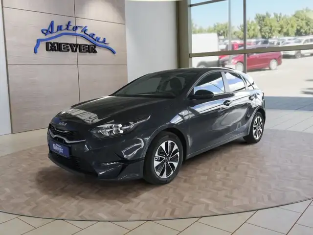 Kia Ceed / cee'd Ceed 1,5 T-GDI 16*Alu/Navi/Kamera/Winterp/Temp.