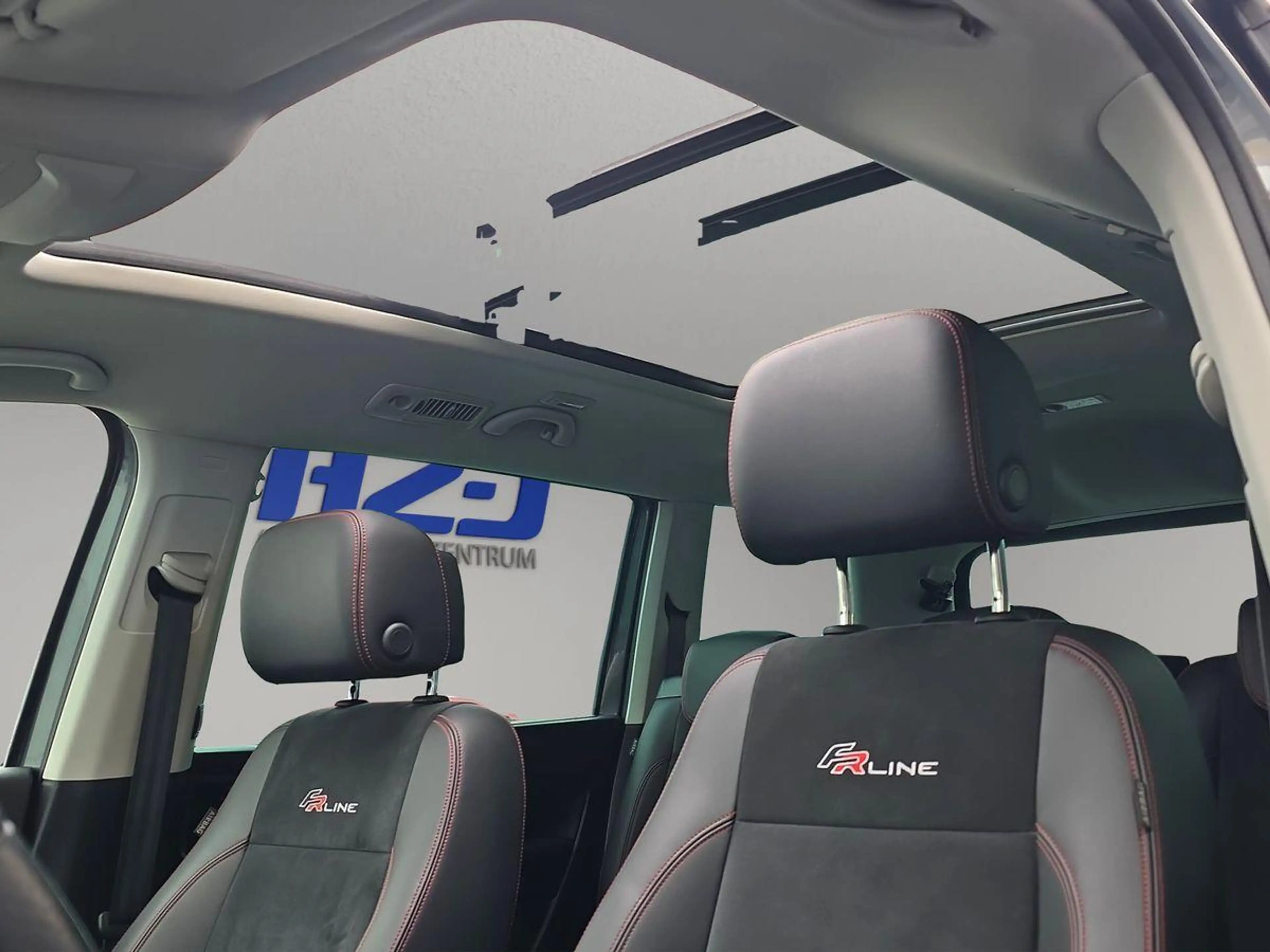 SEAT Alhambra FR-Line TSI DSG 7SITZ STNDHZ PANO A-LEDER ACC — photo 8