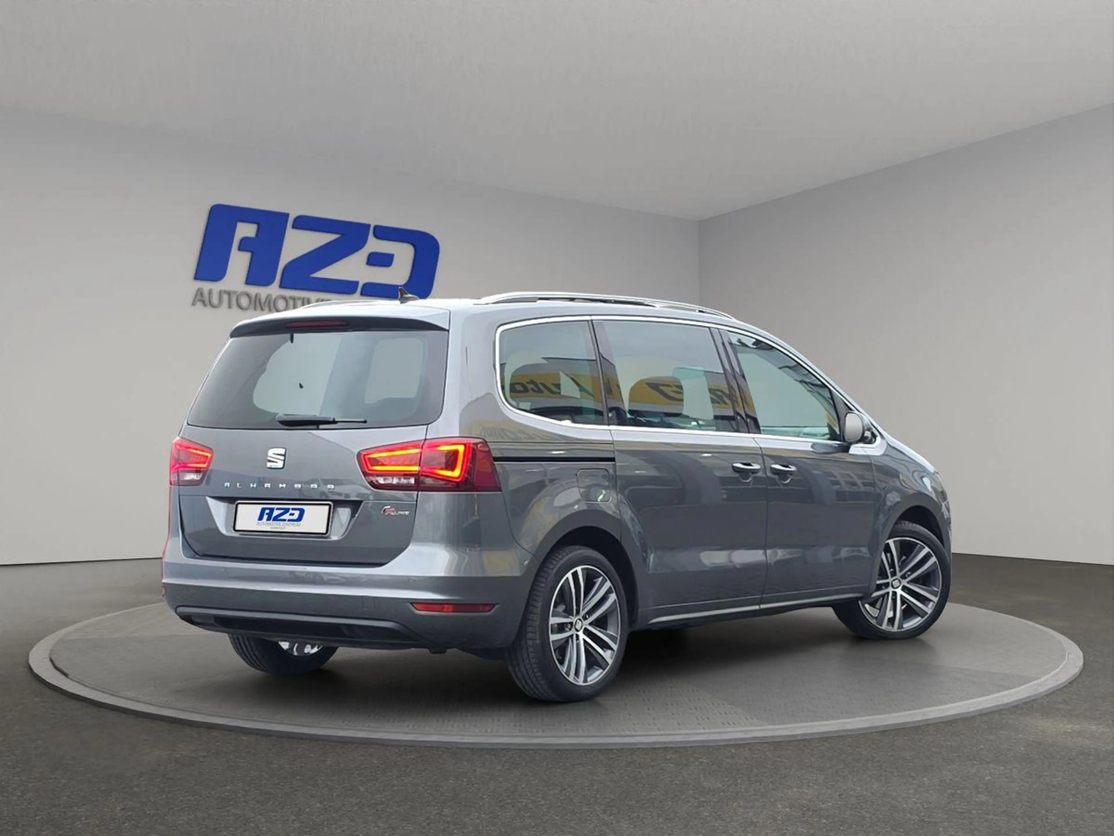 SEAT Alhambra FR-Line TSI DSG 7SITZ STNDHZ PANO A-LEDER ACC — photo 4
