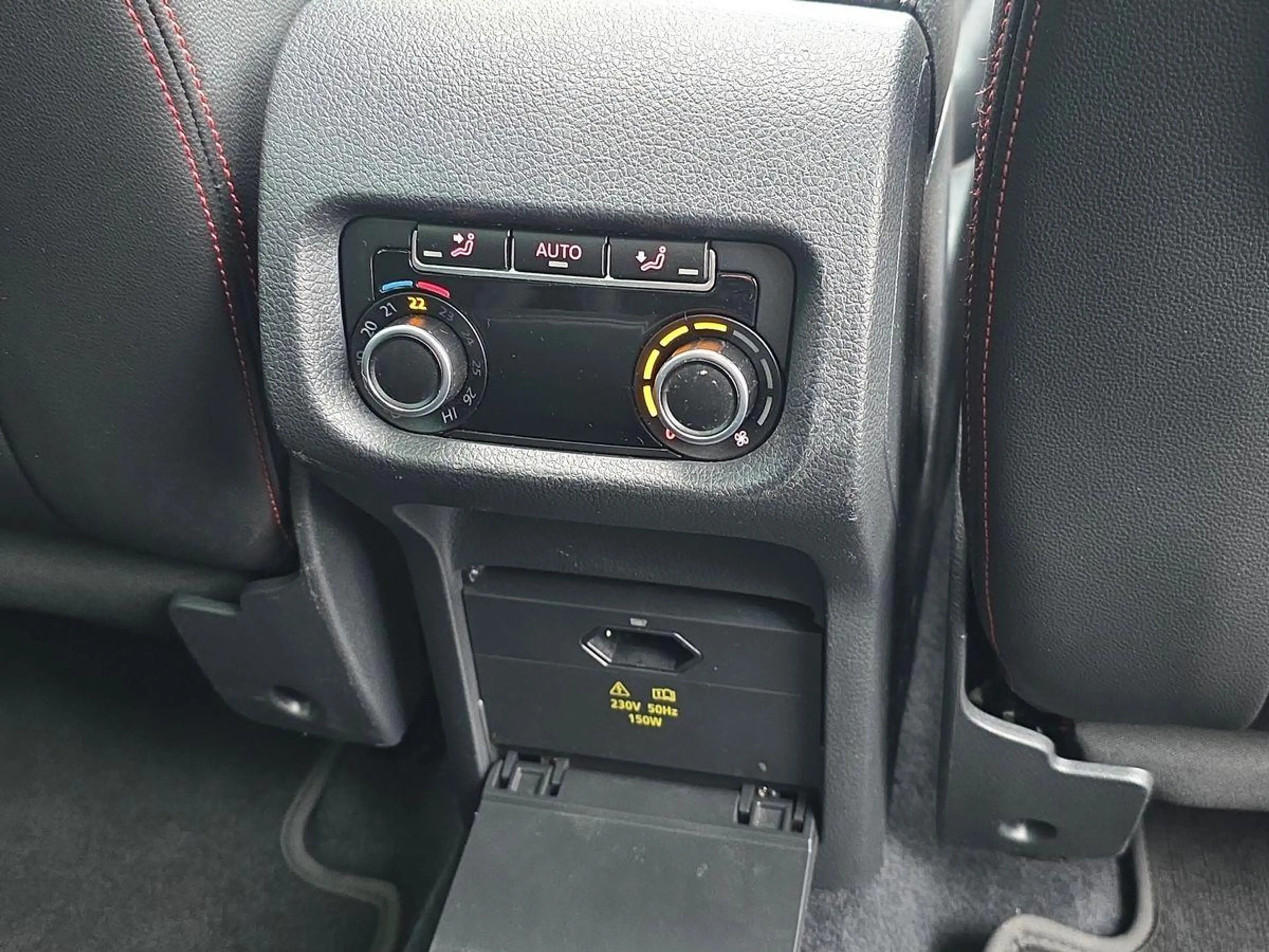 SEAT Alhambra FR-Line TSI DSG 7SITZ STNDHZ PANO A-LEDER ACC — photo 11