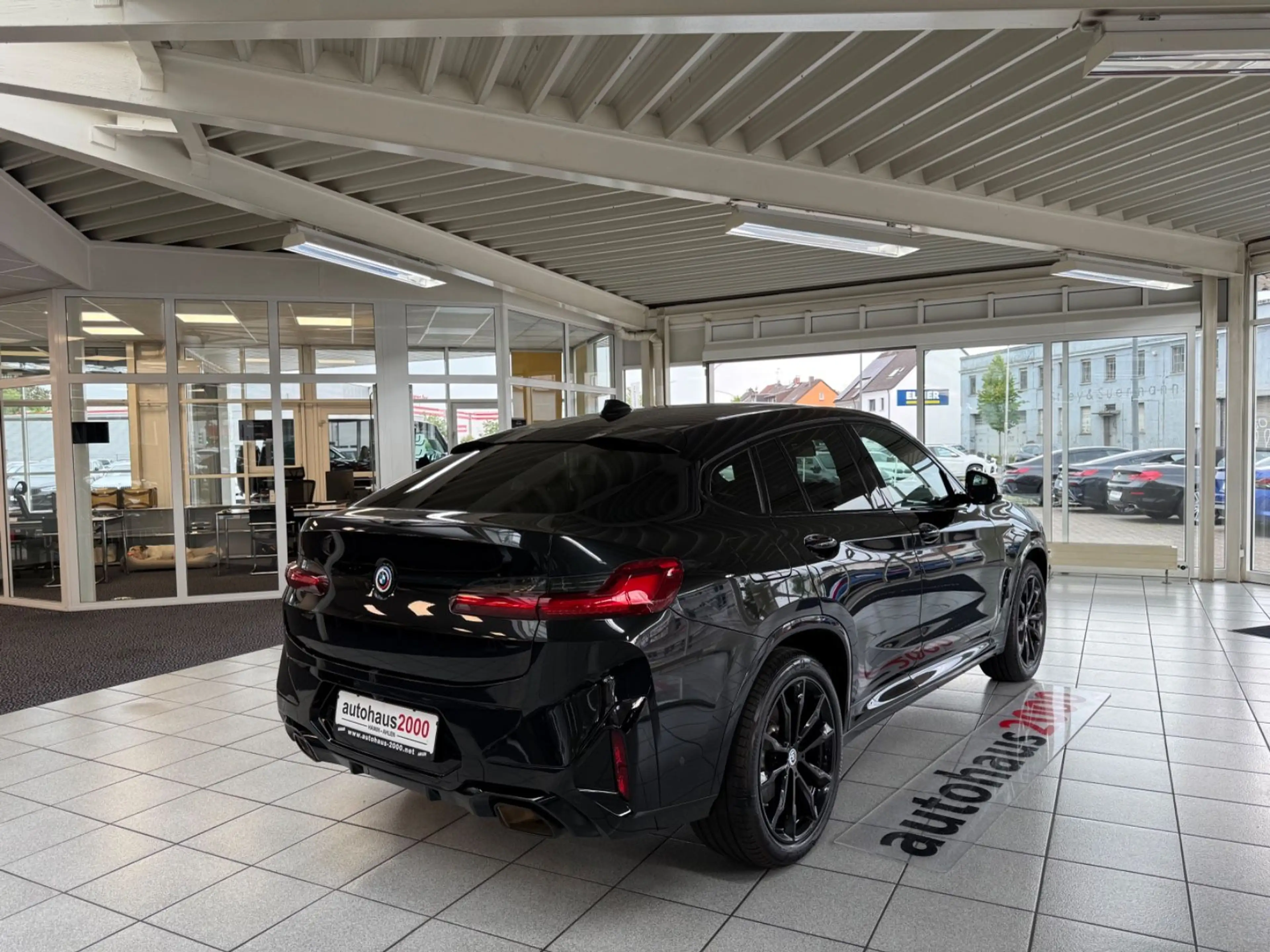 BMW X4 xDrive 30i M Sportpaket LASER/HUD/PANO/STANDH — photo 3