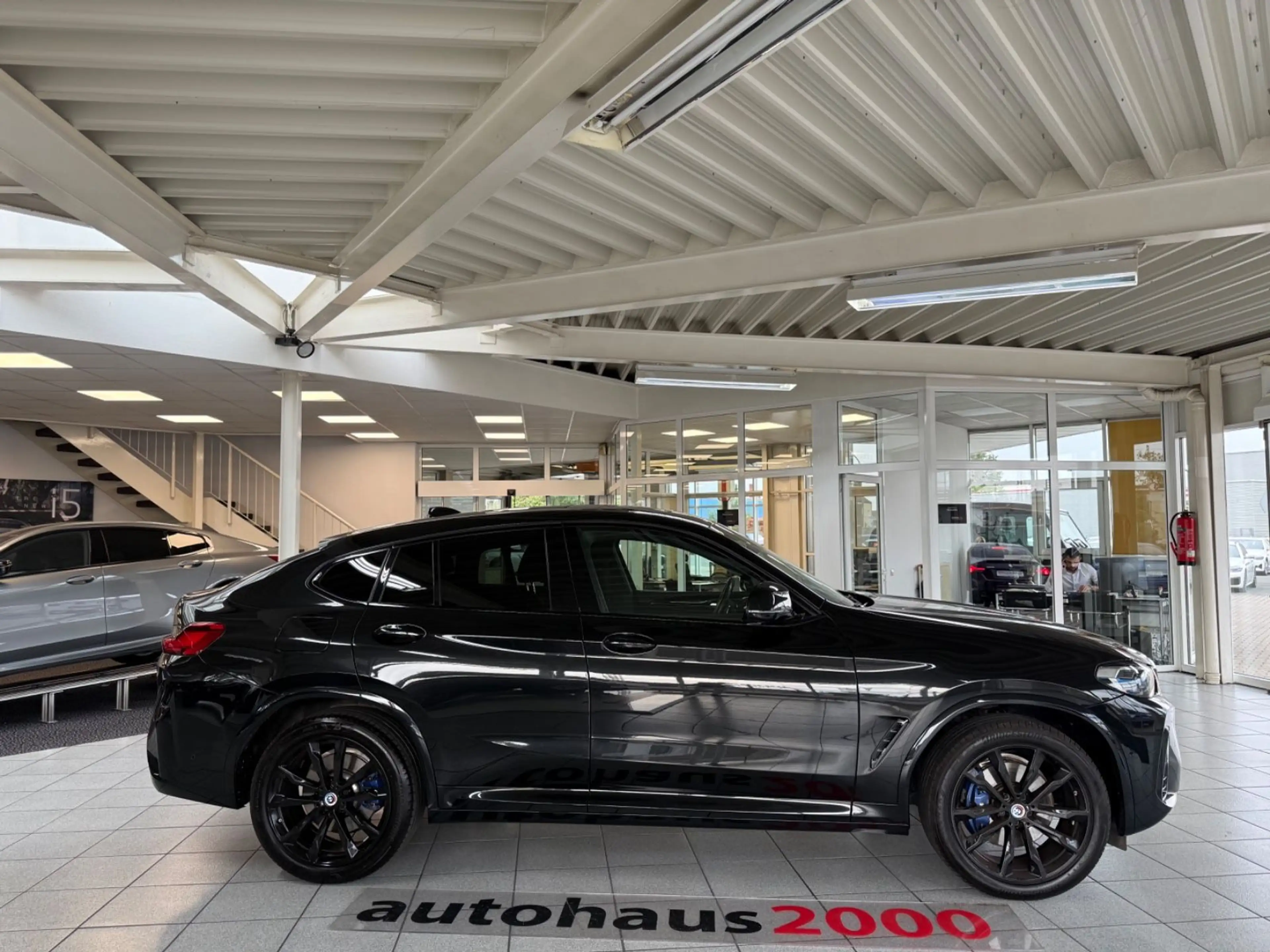 BMW X4 xDrive 30i M Sportpaket LASER/HUD/PANO/STANDH — photo 2