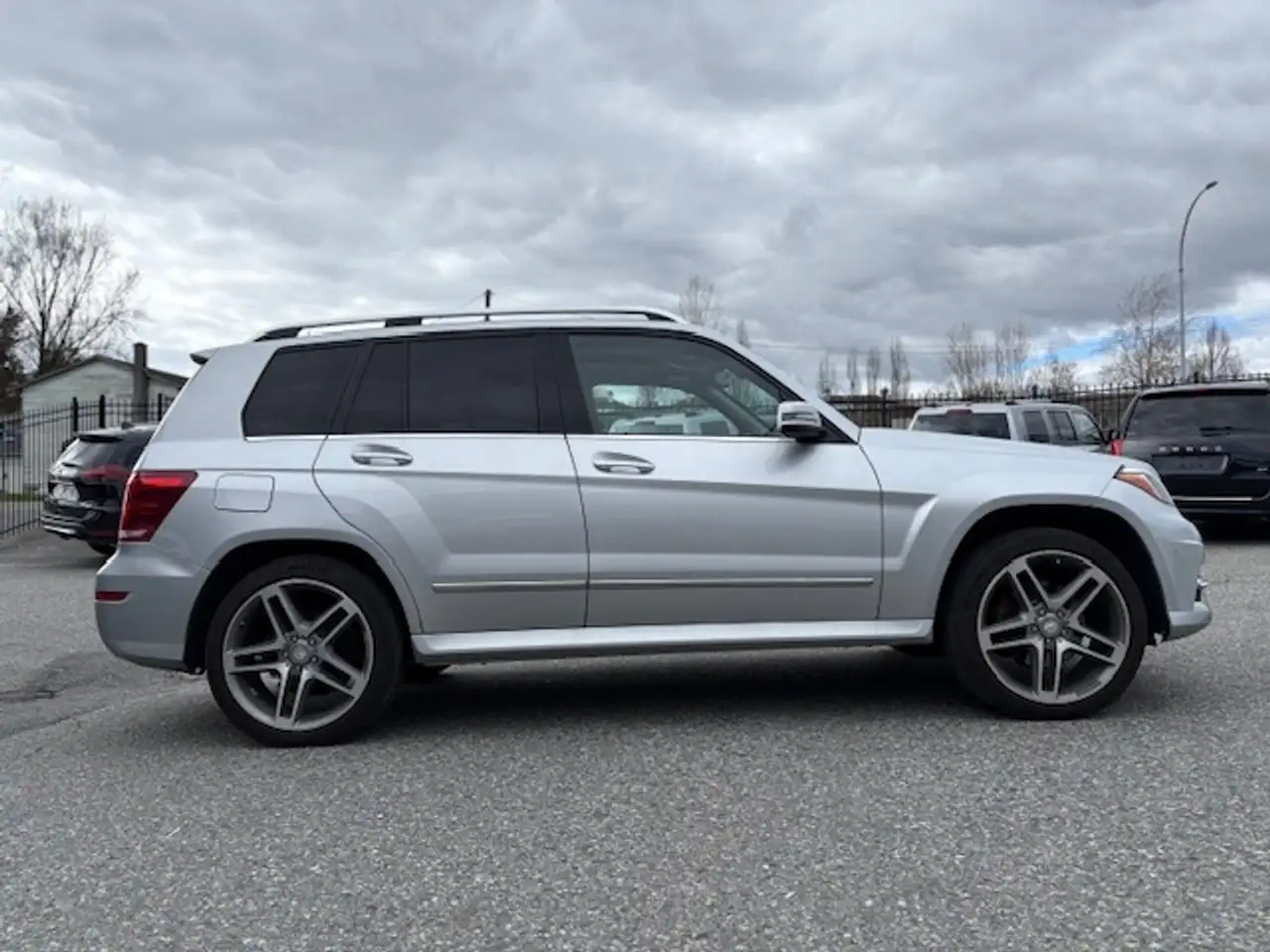 Mercedes-Benz GLK-Class снимка Mercedes-Benz GLK-Class