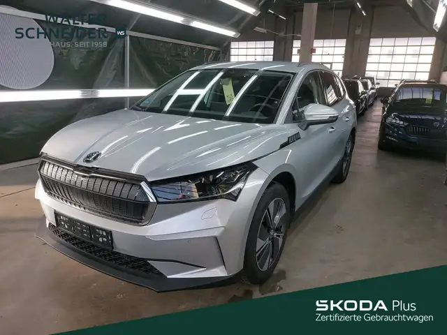 Skoda Enyaq iV 60 Loft Navi LED ACC RFK