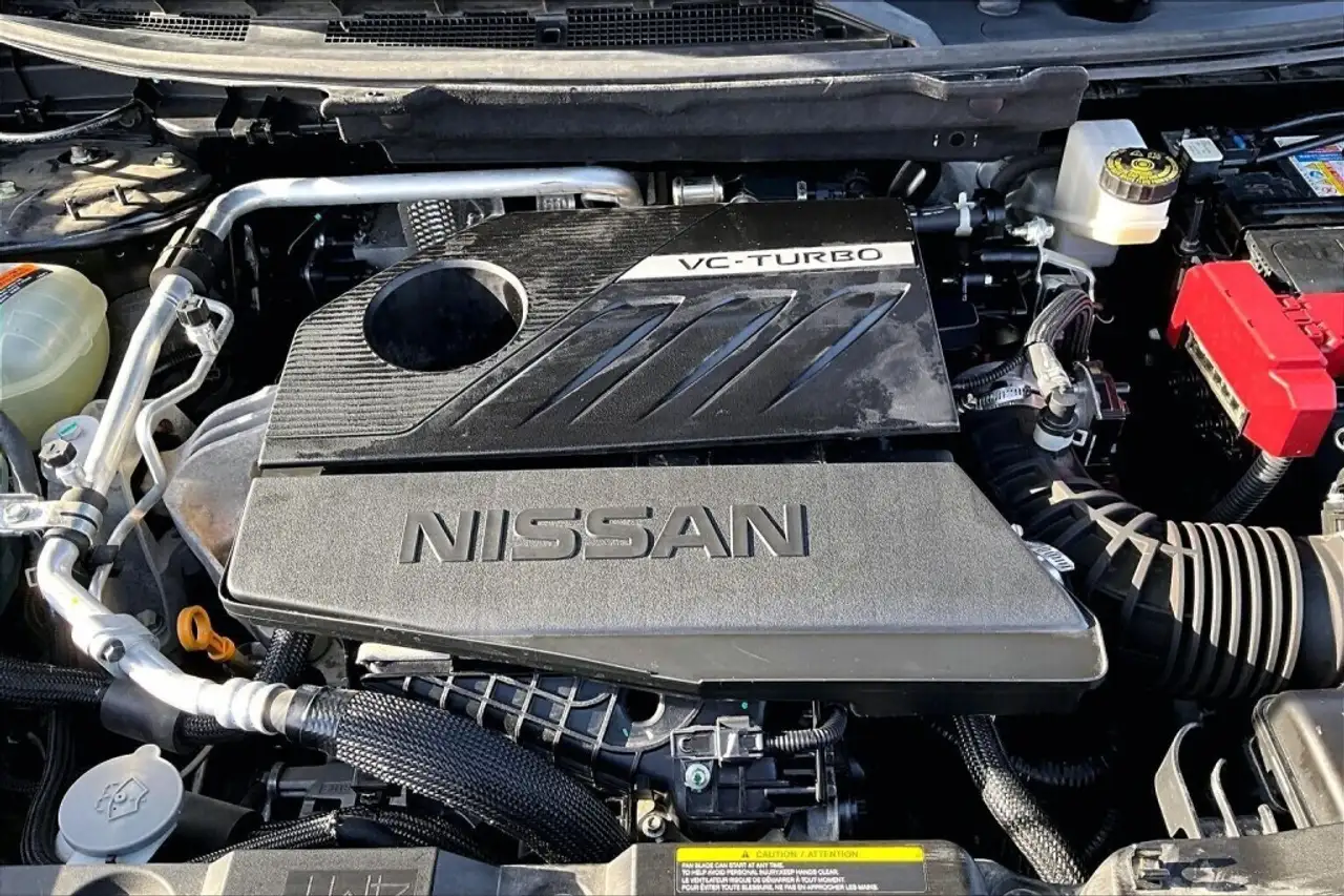 Nissan Rogue снимка Nissan Rogue
