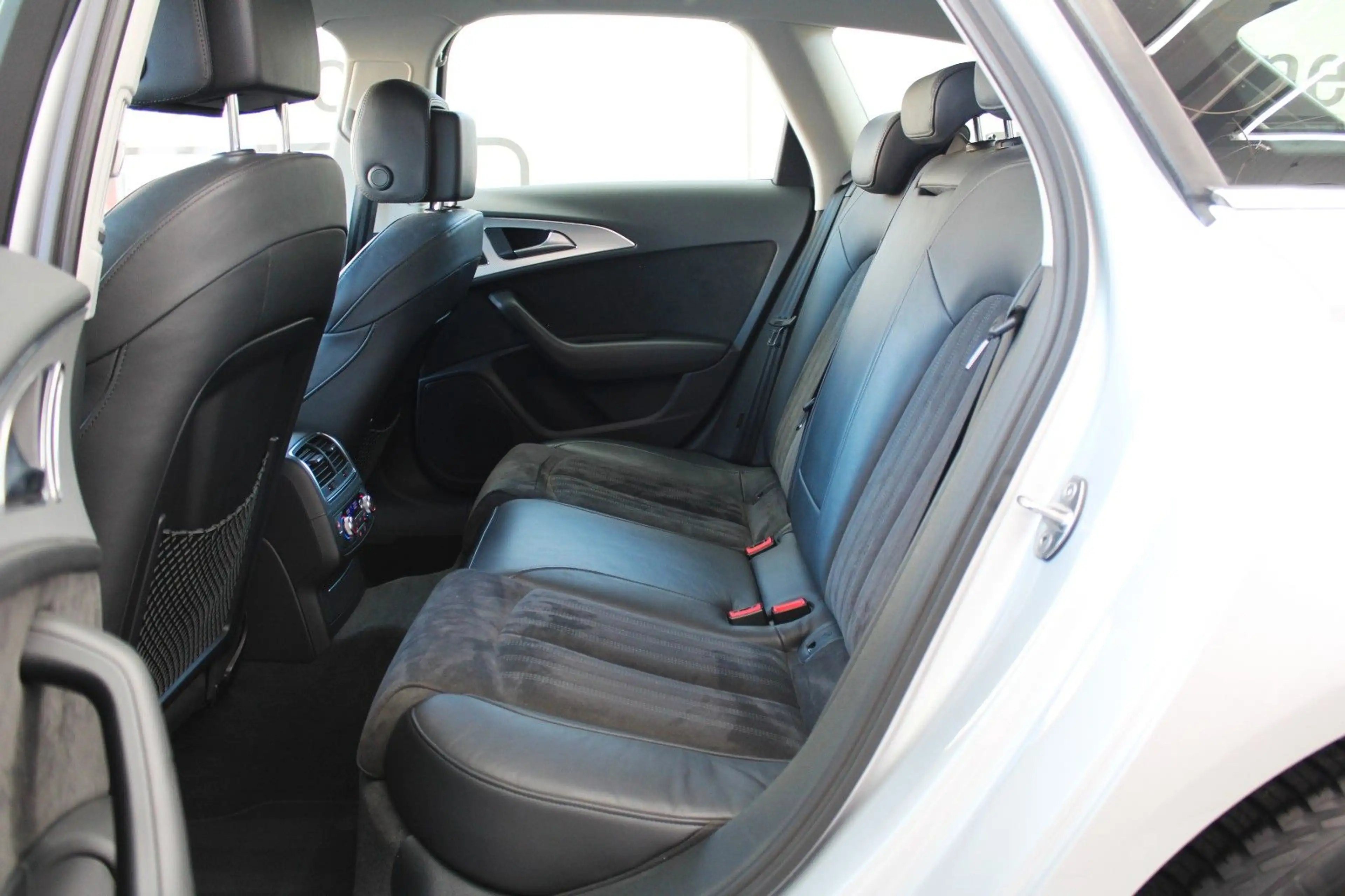 Audi A6 Avant 3.0 TDI quattro*Tüv&Insp.Neu*Automatik* — photo 10
