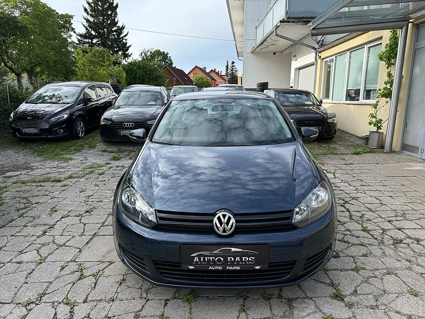 Volkswagen Golf 2,0 TDI -SEHR GEPFLEGT-1/3 ZINSFREI FINANZIERUNG Blau - 2