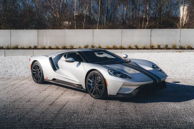 Ford GT Carbon Series / Ignot Silver / Titanium / VAT