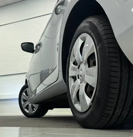 Skoda Fabia view 9
