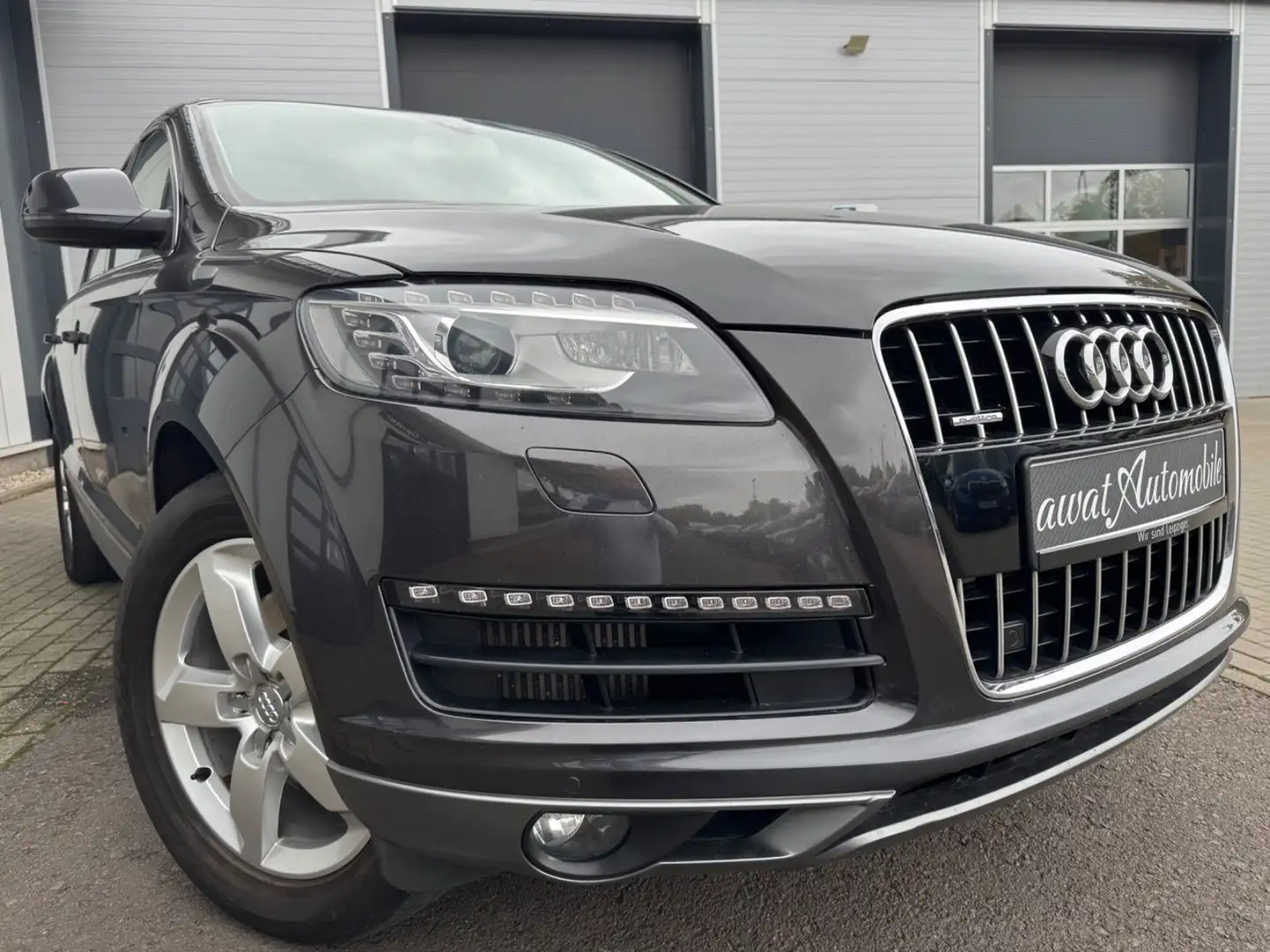 Audi Q7 3.0 TDI quattro Panorama-Dach 7Sitze Grau - 1
