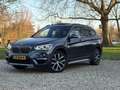 BMW X1 2.0i Automaat High Exe *1e Eig, Pano, Leer, Led* Gris - thumbnail 1